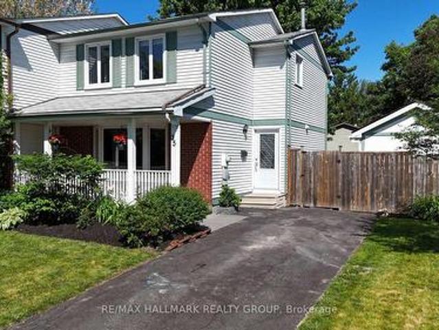 35 Seabrooke Drive, Ottawa, ON, K2L 2H8 house for lease | Listing ID X13429 | Royal LePage