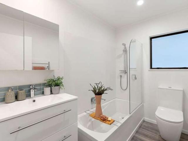 35B Woodridge Drive, Woodridge, Wellington City