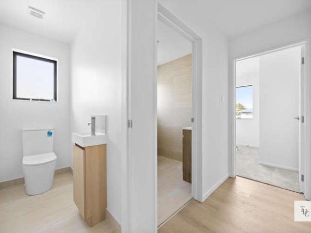 35c Trimdon Street, Randwick Park, Manukau City