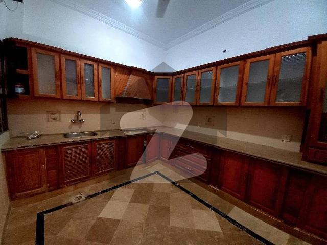 35x70 10 Marla Triple story Solid house for Sale G 13/2