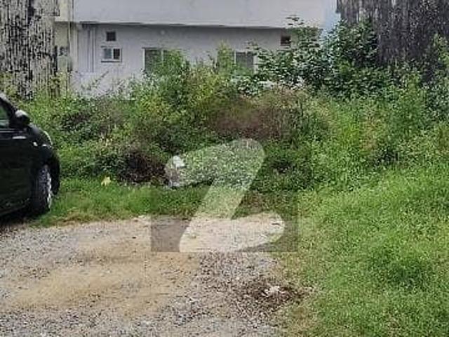 35x70 Sun Face Plot For Sale FGEHA Sector G 13/2 Islamabad