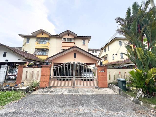 35x75 sf Semi Detached 3 Storey Taman Sinaran Balakong