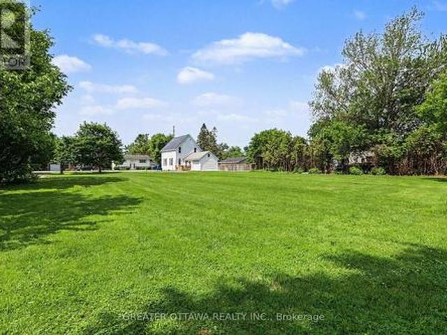 3607 Mcbean Street, Ottawa, ON, K0A 2Z0 commercial for sale | Listing ID X13441 | Royal LePage