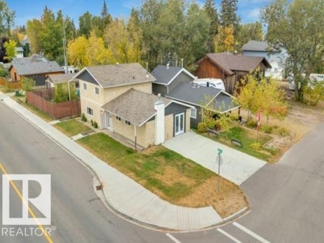 3602 50Th Ave, Sylvan Lake, AB, T4S 1B2 house for sale | Listing ID E4488 | Royal LePage