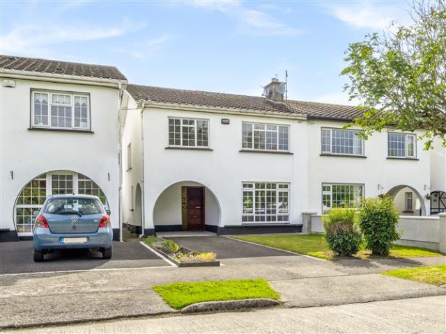 360,000 | 189 The Oaks, Newbridge, Co. Kildare Byrne Malone Estate Agents 5006 MyHome. Ie Residential