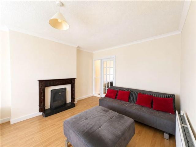 360,000 | 20 Briarwood Green, Mulhuddart, Dublin 15 Baxter Real Estate 5005 MyHome. Ie Residential
