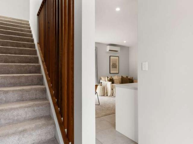 3/60 Sandwich Road, St Andrews, Hamilton City