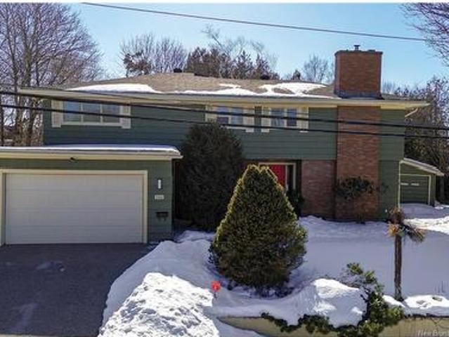 360 Young St, Saint John, NB, E2M 2T8 commercial for sale | Listing ID NB134656 | Royal LePage