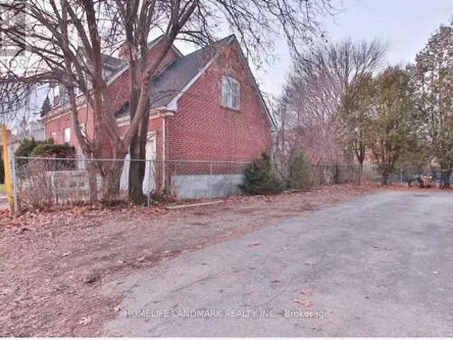 360B Lawrence Avenue W, Toronto, ON, M5M 1B7 vacant land for sale | Listing ID C12873 | Royal LePage
