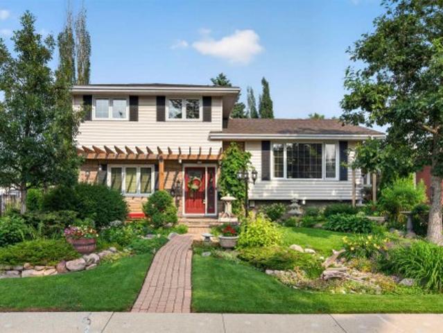 3619 A Street Nw, Edmonton, AB, T6J 1L3 house for sale | Listing ID E4500 | Royal LePage