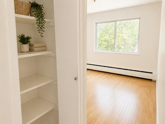 3610 Messier 2 Bedroom Apartment for Rent at 3610 Rue Messier, Montréal, QC H2K 3R5 Delorimier