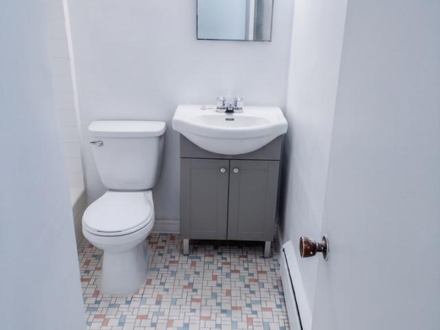 3610 Messier Studio Apartment for Rent at 3610 Rue Messier, Montréal, QC H2K 3R5 Delorimier