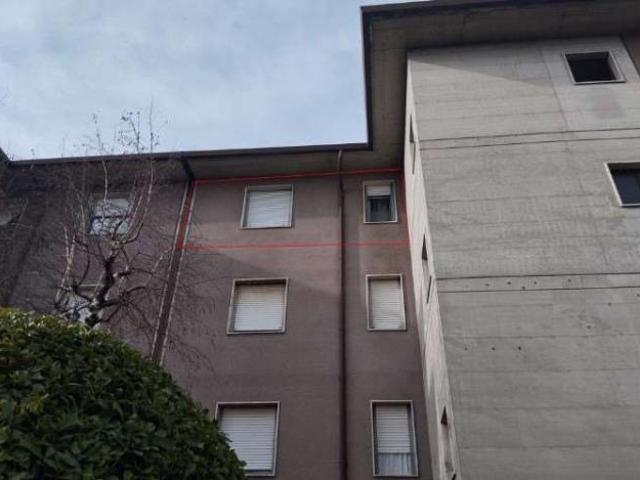 361/2023 1 BG Trilocale in asta a Scanzorosciate