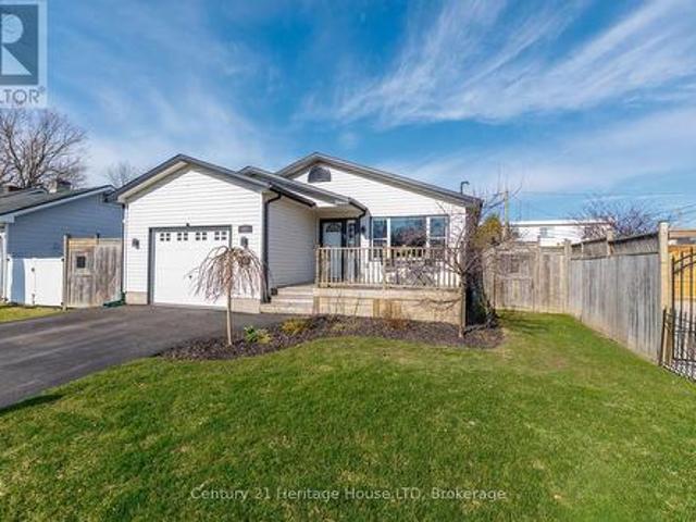 361 Daytona Drive, Fort Erie Crescent Park, ON, L2A 4Y6 house for sale | Listing ID X12085 | Royal LePage