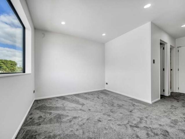 3/61 Kairanga Street, Mangere East, Manukau City