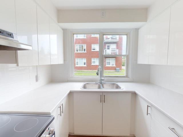 362 McArthur, 388 390 Irwin Miller 390 Irwin Miller 2 Bed Plan A [object Promise] for Rent