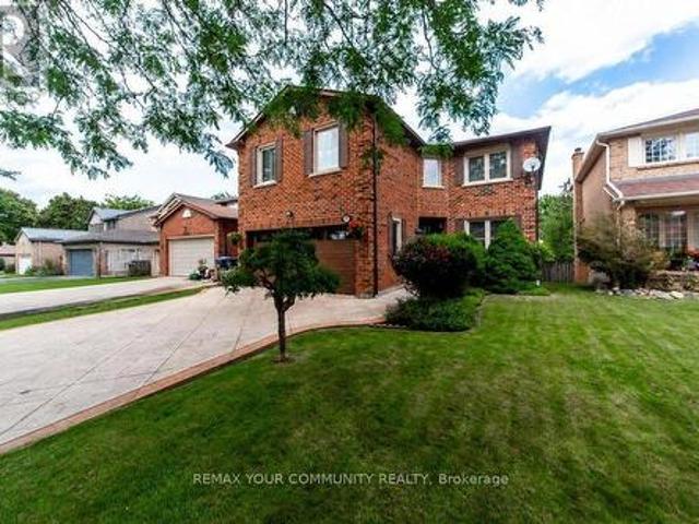 3631 Kelso Crescent, Mississauga, ON, L5L 4R9 house for sale | Listing ID W13686 | Royal LePage
