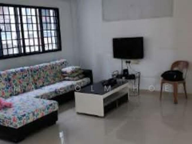363 Bukit Batok Street 31 HDB Apartment For Sale, $550,000, 3 Bed 2 Bath 1,012 sqft $543.00 psf
