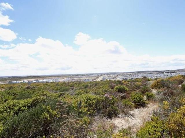 363 m² Land available in Paradise Beach
