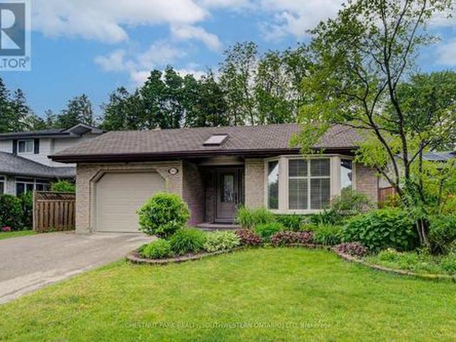 363 Morrison Road, Kitchener, ON, N2A 2Z5 house for sale | Listing ID X13432 | Royal LePage