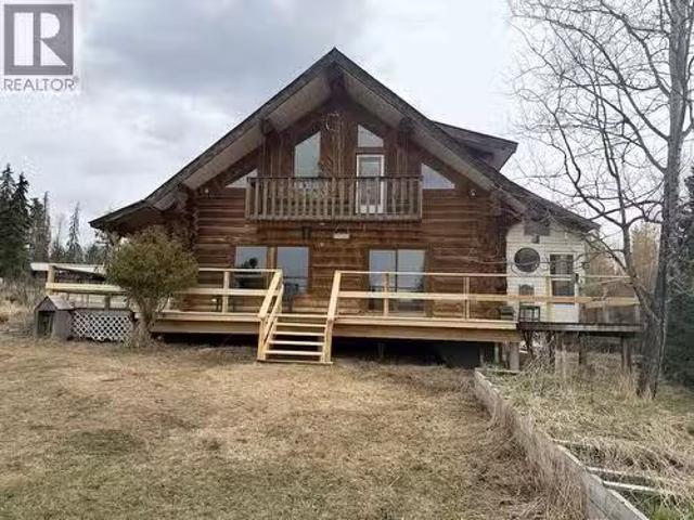 3642 Spokin Lake Road, 150 Mile House, BC, V0K 2G0 house for.