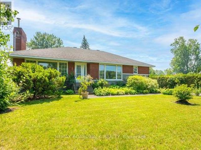 3654 Navan Road, Ottawa, ON, K4B 1H9 house for sale | Listing ID X13536 | Royal LePage