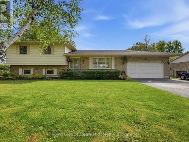 36589 Dunlop Drive, Ashfield Colborne Wawanosh Colborne, ON, N7A 3Y1 house for sale | Listing ID X13708 | Royal LePage