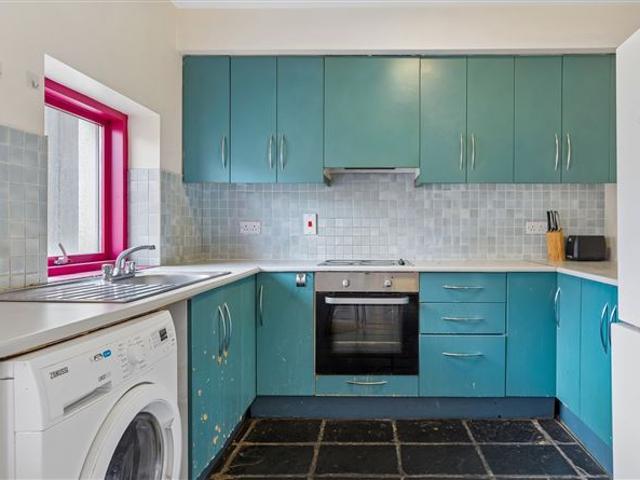 365,000 | Apartment 4 Blind Quay, Lower Exchange Street, Temple Bar, South City Centre, Dublin 8 O'Connor Shannon 5010 MyHome. Ie Residential