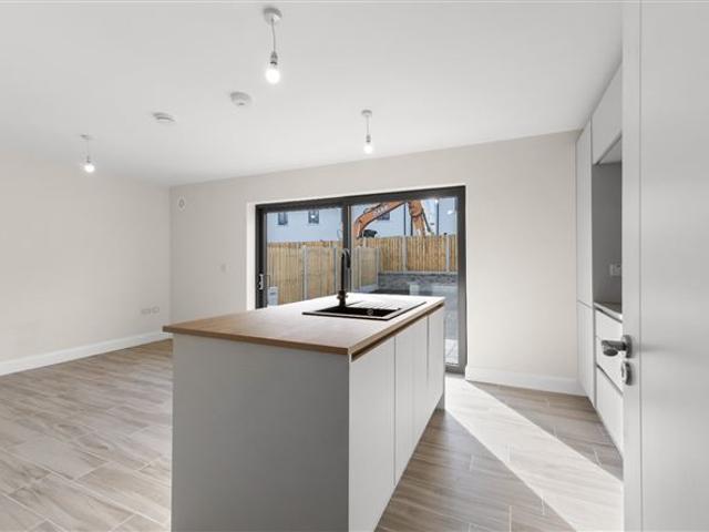 365,000 | WestPoint, Donegal Town, Co. Donegal DNG Dorrian 4942 MyHome. Ie Residential
