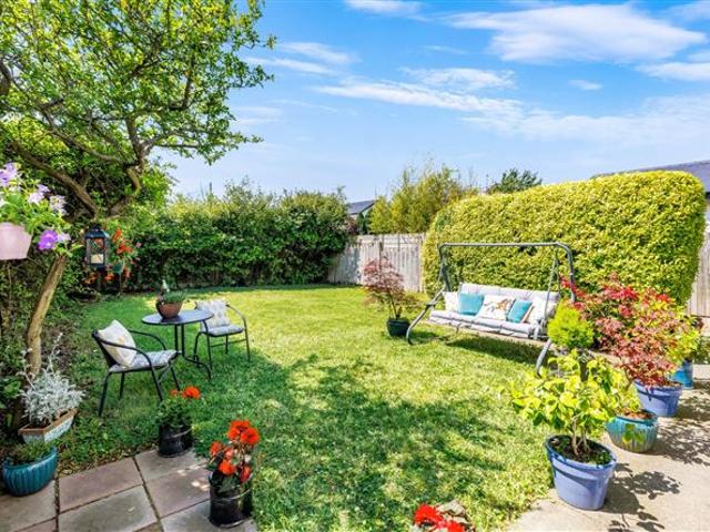 365,000 | 14 Glasheen, Kentstown, Co. Meath Sherry FitzGerald Reilly 5014 MyHome. Ie Residential