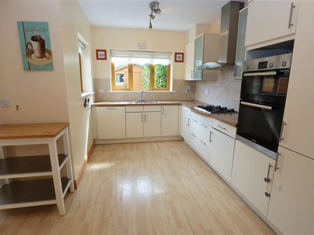 365,000 | 37 Park Heath, Grangerath, Drogheda, Co. Louth Thomas Byrne Auctioneers & Valuers 5017 MyHome. Ie Residential
