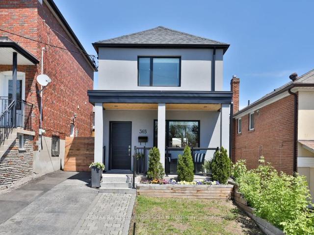365 Harvie Avenue in Toronto: Caledonia Fairbank House for lease Toronto W03: MLS®# W13420654