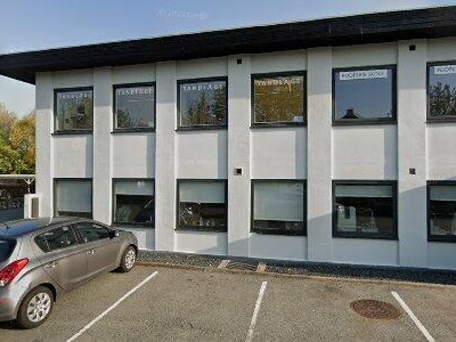 365 m2 kontor til leje i Taastrup