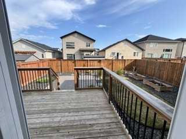 366 Bonaventure Dr. W 4 Bedroom Apartment for Rent at 366 Bonaventure Dr W, Winnipeg, MB R3X 0N9 Island Lakes