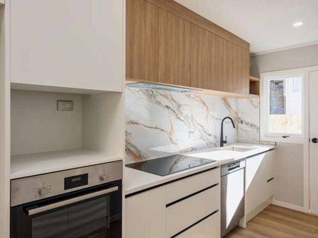 3/66 Flanshaw Road, Te Atatu South, Waitakere City
