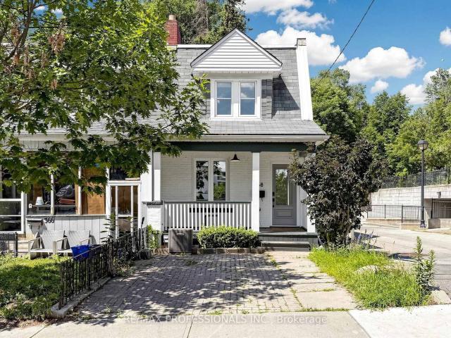 368 Howland Avenue, Toronto | 3Beds/2Bath, Townhouse, $4,250/mo | Condos. Ca