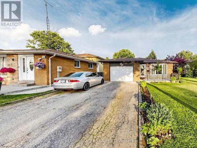 3694 Brandon Gate Drive, Mississauga, ON, L4T 3M8 house for sale | Listing ID W13548 | Royal LePage