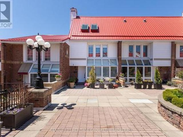 36 1 Place D'Armes, Kingston East Of Sir John A. Blvd, ON, K7K 6S1 townhouse for sale | Listing ID X13207 | Royal LePage