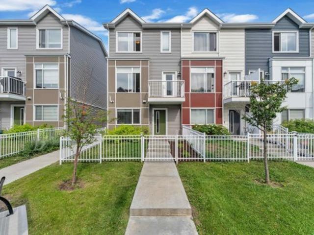 36 215 Saddleback Rd Nw, Edmonton, AB, T6J 5T6 townhouse for sale | Listing ID E4499 | Royal LePage