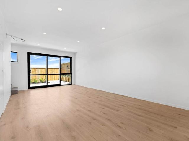 36 Taipahitini Road, Karaka, Auckland