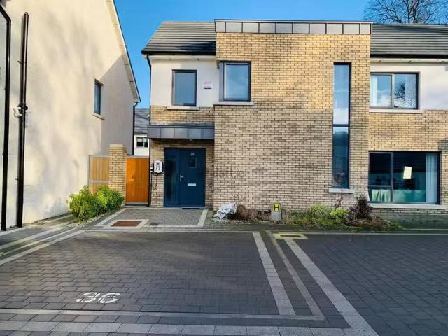 36 The Orchard, Sallins Road, Naas, Naas, Co. Kildare is for r.