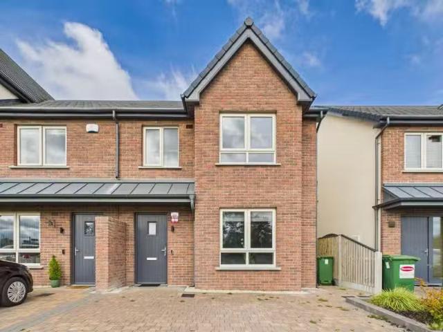 36 The View, Belin Woods, Newbridge, Co. Kildare, W12FK59 is f.