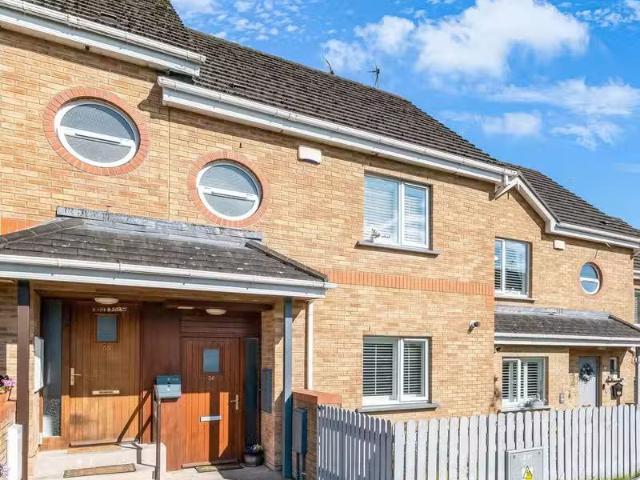 36 The Village Green, Ratoath, Co Meath, A85CC04 is for sale