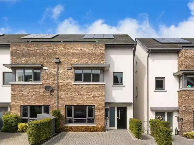 36 Woodbank, Shankill, Dublin 18, D18 KRR8