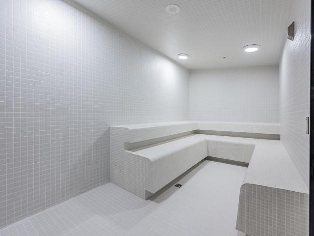 36 Brentcliffe Luxury Rentals 1 Bedroom Apartment for Rent at 36 Brentcliffe Rd, Toronto, ON M4G 0E1 Leaside