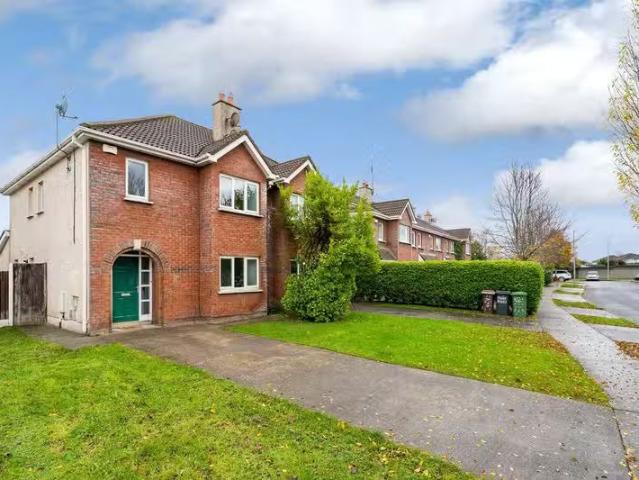 36 Brides Glen Park, Swords, Swords, Co. Dublin, K67X023 is fo.