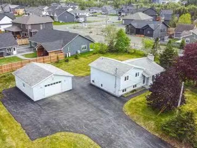 36 Buckingham Drive, Conception Bay South, NL, A1W 5S2 house.