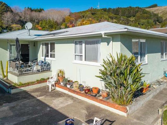 36 Churchill Avenue, Richmond, Tasman