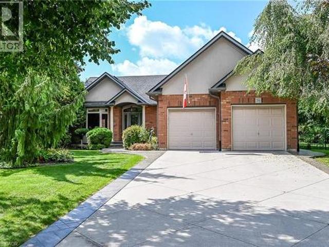 36 Coastal Court, Port Dover, ON, N0A 1N7 house for sale | Listing ID 40858 | Royal LePage