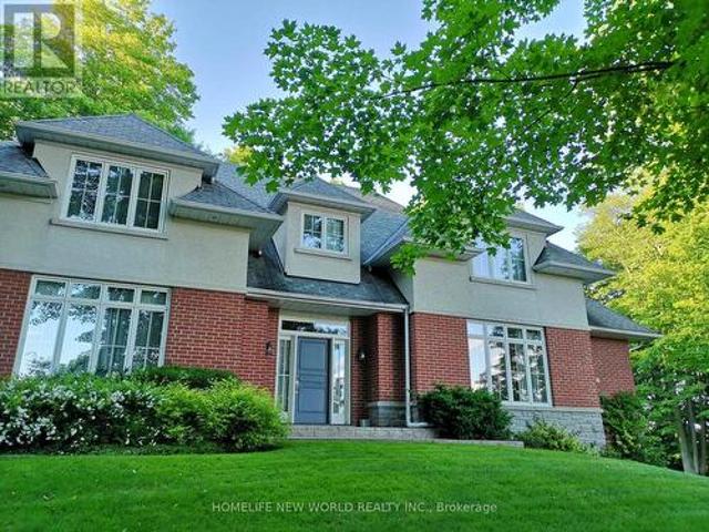 36 Country Heights Drive, Richmond Hill, ON, L4E 3M8 house for lease | Listing ID N13720 | Royal LePage